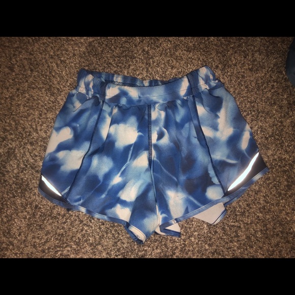 lululemon athletica Pants - lululemon hotty hot short ll *Long 4’